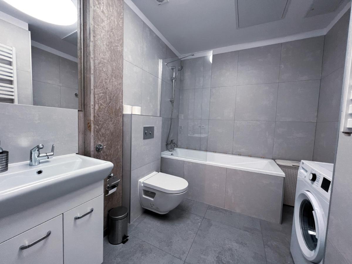 Mojemiedzyzdroje Lu 7B - Luksusowy Apartament 100 Metrow Od Morza Exterior foto